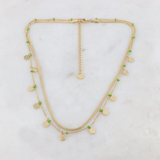 Collier 2 rangs doré avec maille miroir composé de pampilles rondes lisse et de petites rondelles émaillées vertes 38/40+5 cm