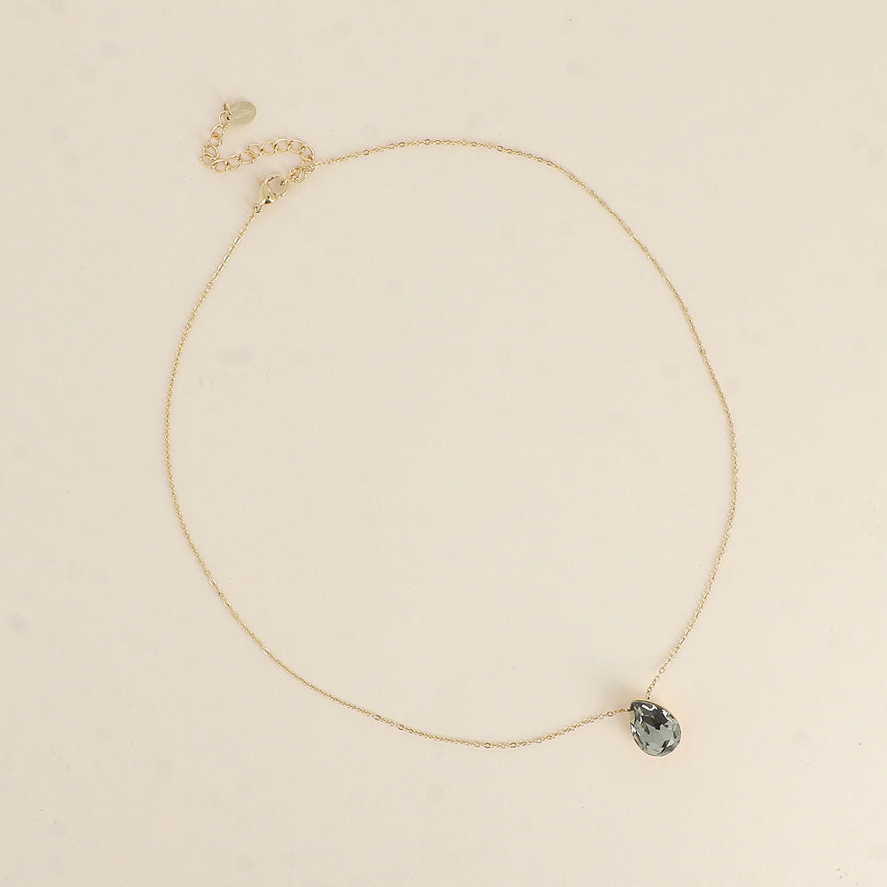 Collier - Pendentif cristal de Swarovski® en forme de goutte - Longueur du collier : 40+5 cm - Dimensions du cristal : 10x14 mm - Black Diamond