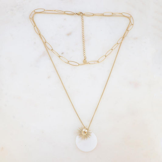 Collier 2 rangs avec maille, soleil, perles d'eau douce, soleil et pendentif en nacre blanche (38/50+7CM)