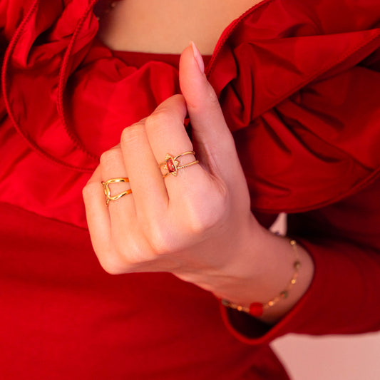 Bague avec oxyde de zirconium