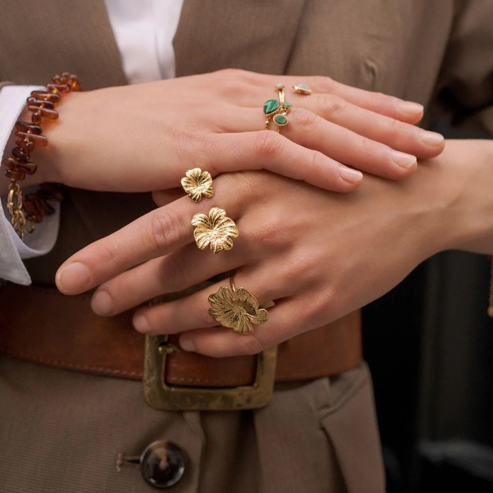 Bague avec deux fleurs
