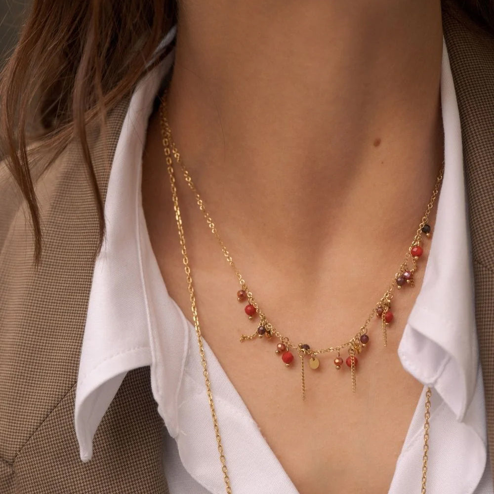 Collier avec pastilles, chaînes, pâtes de verre et pierre naturelle (40+5CM)