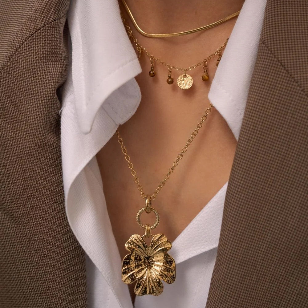 Collier avec avec fleur (60+5CM)