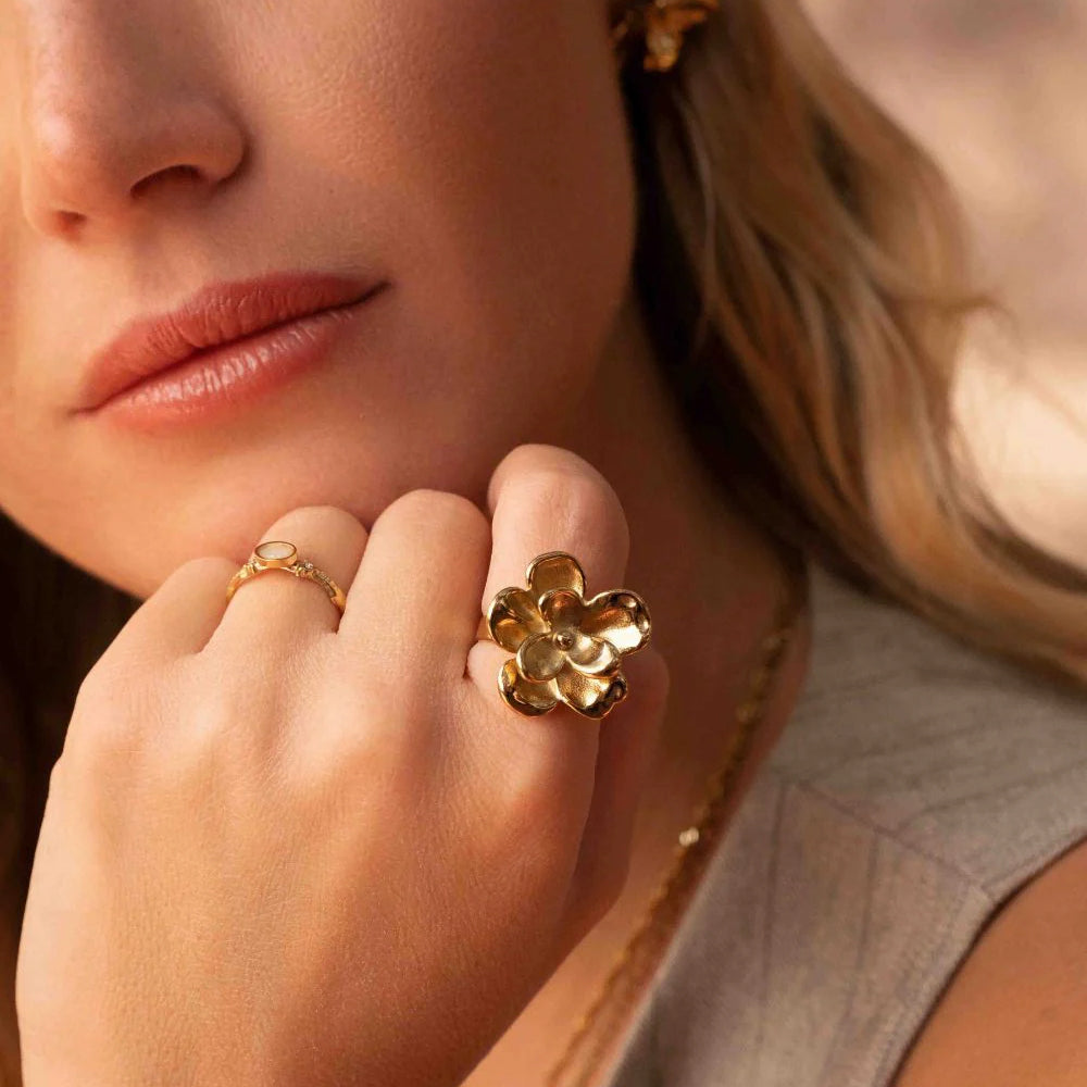 Bague avec fleur