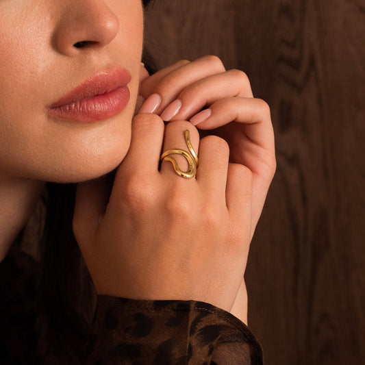 Bague en forme de serpent lisse, ajustable devant