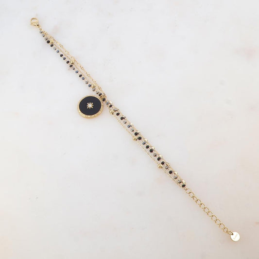 Bracelet trois rangs avec perles émaillées, petites boules, pièce ronde émaillée, étoile et strass