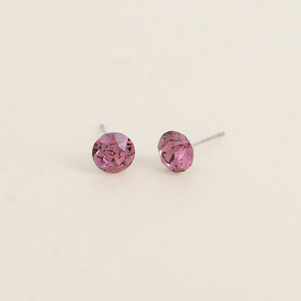 Boucles puces argentées – Ornées de cristaux de Swarovski® SS39 - Dimensions de la boucle : 8x8 mm - Iris