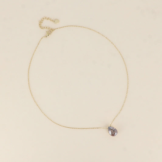 Collier - Pendentif cristal de Swarovski® en forme de goutte - Longueur du collier : 40+5 cm - Dimensions du cristal : 10x14 mm - Vintage rose satin