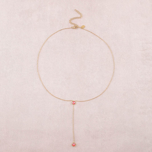 Collier Y - Orné de cristaux de Swarovski® - 40+7 cm - Longueur de chaîne pendante : 6 cm - Dimensions des cristaux : 5x5 mm - Royal red