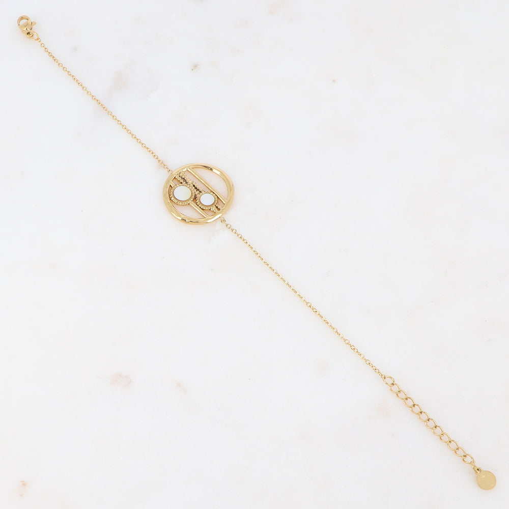 Bracelet avec pièce ronde ajourée - Nacre blanche