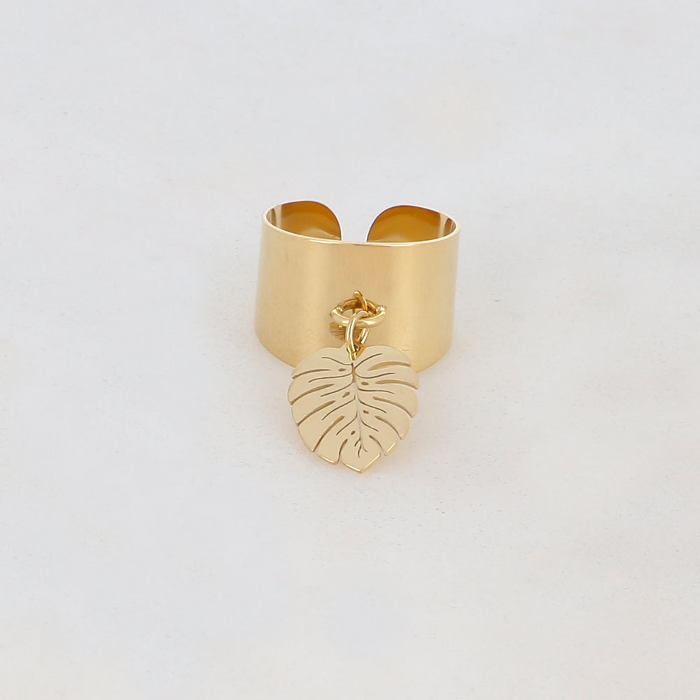 Bague avec pampille feuille exotique