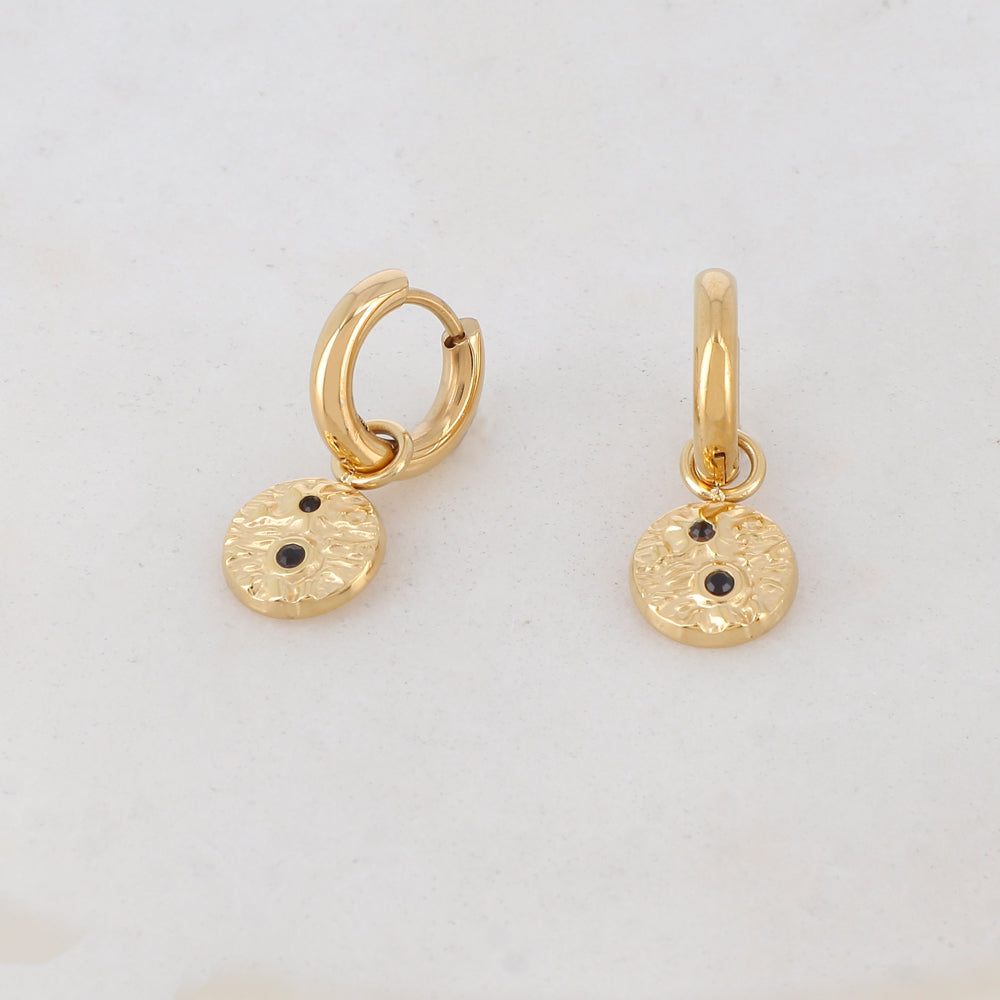 Créoles avec pièce ronde, 2 strass 1,3 x 2,3 cm.