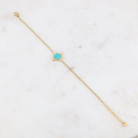 Bracelet avec pampille ornée de de pierre naturelle