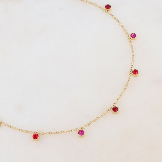 Collier avec 9 strass rouges (40+5CM)