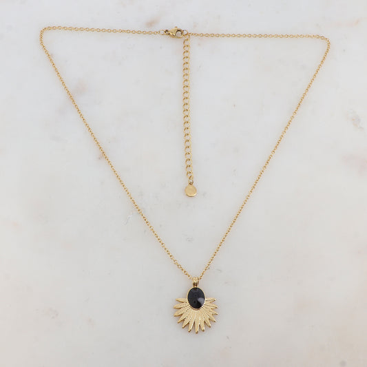 Collier avec pièce ovale émaillée et feuillage (40+7CM)