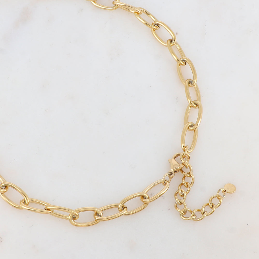 Collier en maille avec pièce ovale émaillée et feuillage (45+5CM)