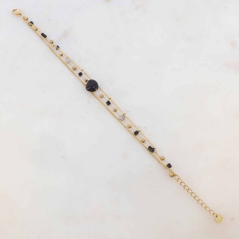 Bracelet trois rangs avec pâtes de verre et pierres naturelles