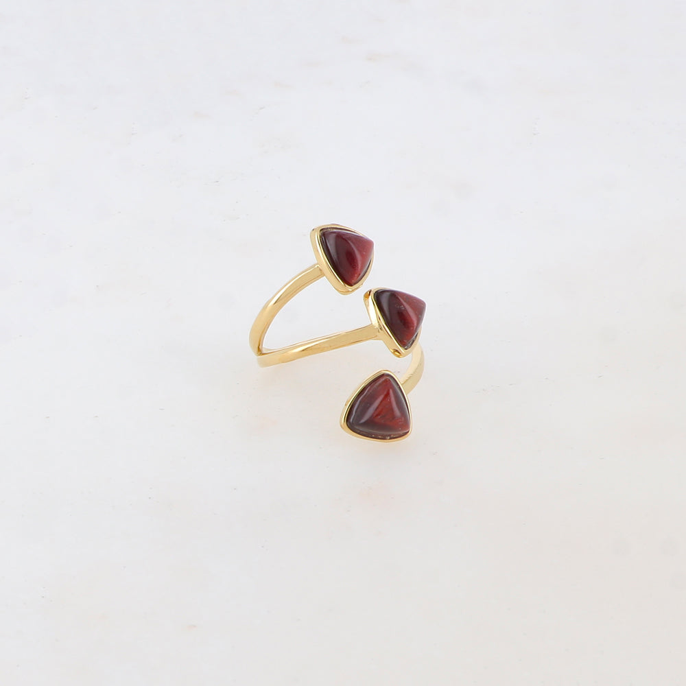 Bague fine et lisse triple rangs ornée de pierres naturelles - Œil de taureau