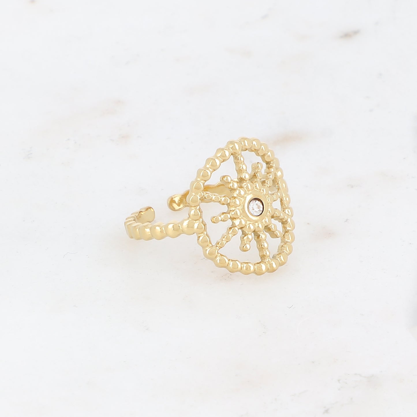 Bague avec cabochon soleil et zircons - Blanc