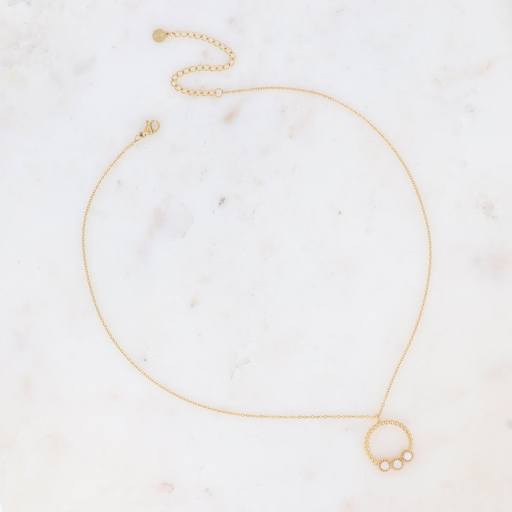 Collier avec pendentif rond et 3 petites pierres naturelles en jade blanche 38+7 cm