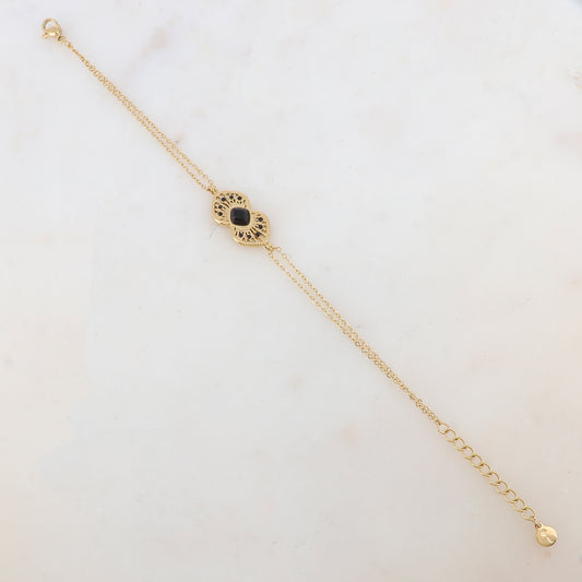 Bracelet deux rangs avec deux coeurs ajourés superposés et collés, pierre naturelle et strass