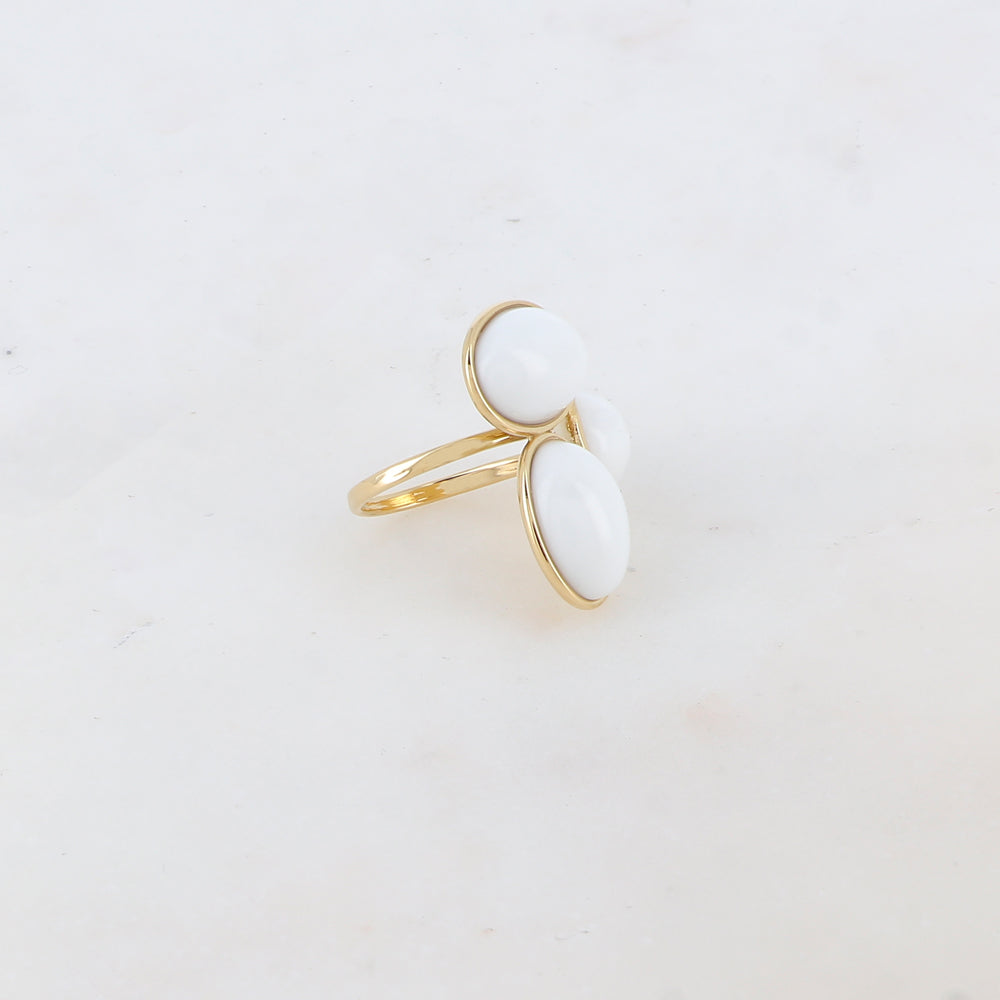 Bague fine ajustable avec 3 pièces ovales en acétate -Blanc