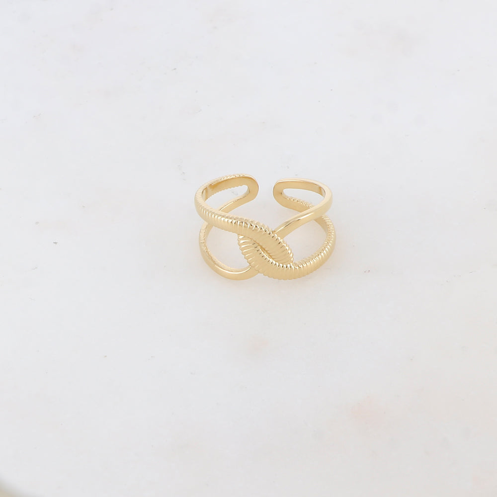Bague ajustable entrelacée, effet lisse et rainuré