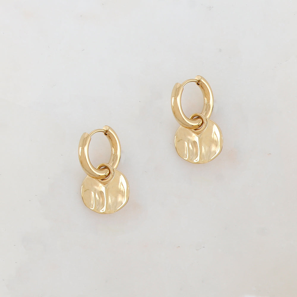 Créoles avec pendant rond ondulé 1,7 x 2,4 CM.