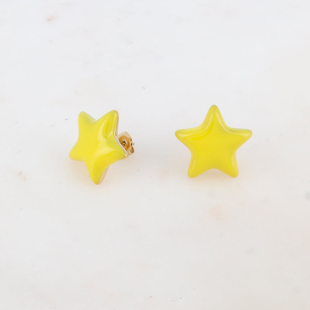 B.O à puce étoile émaillée 2,1 x 2,1 cm.