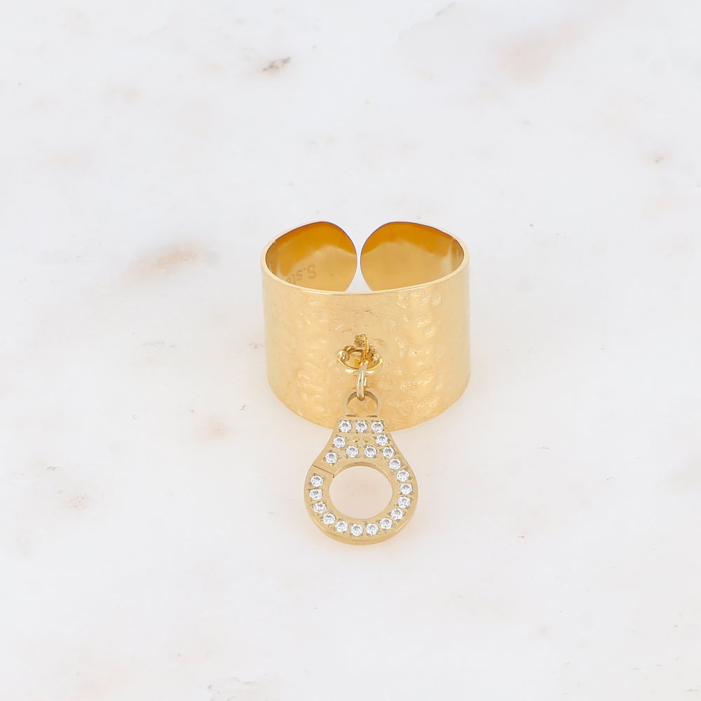 Bague avec pampille menotte et strass
