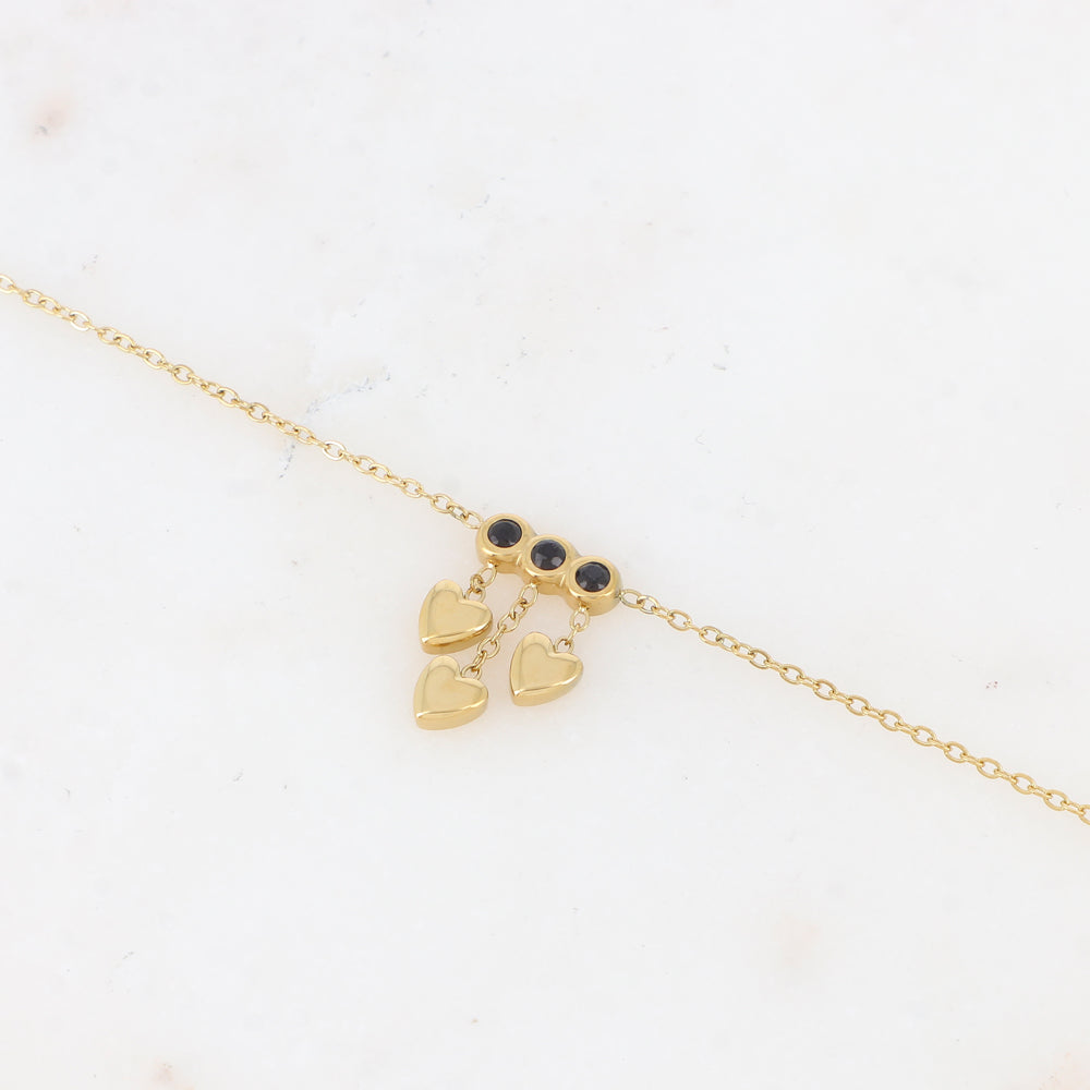 Bracelet avec chaînes, cœurs et strass