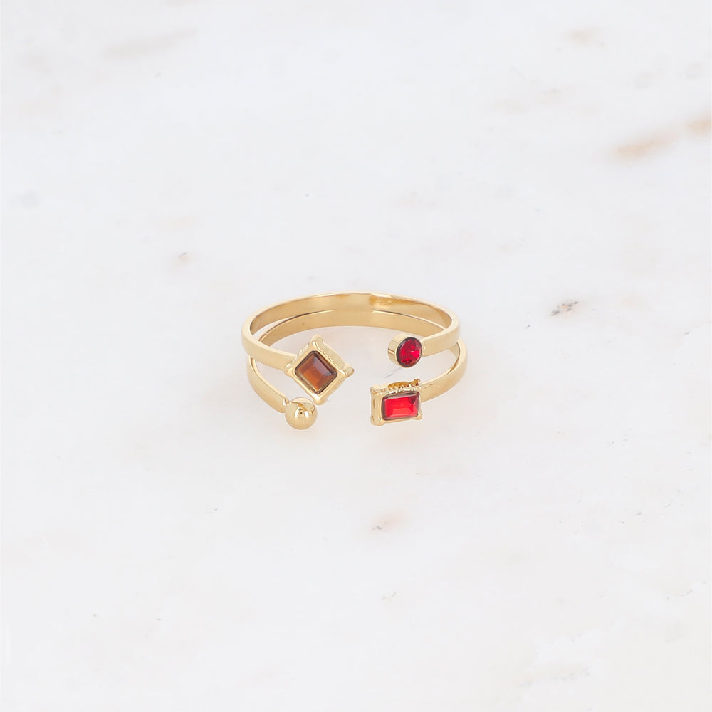 Bague avec trois oxyde de zirconium