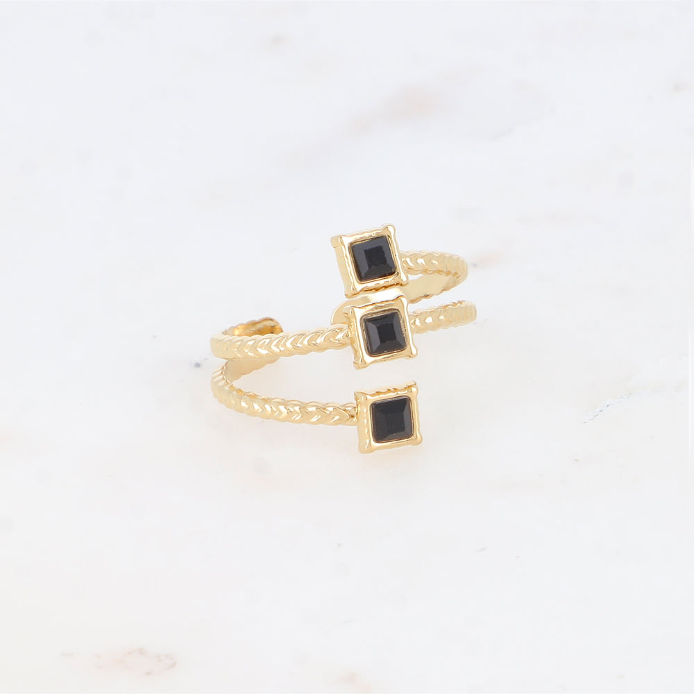 Bague trois rangs avec oxyde de zirconium