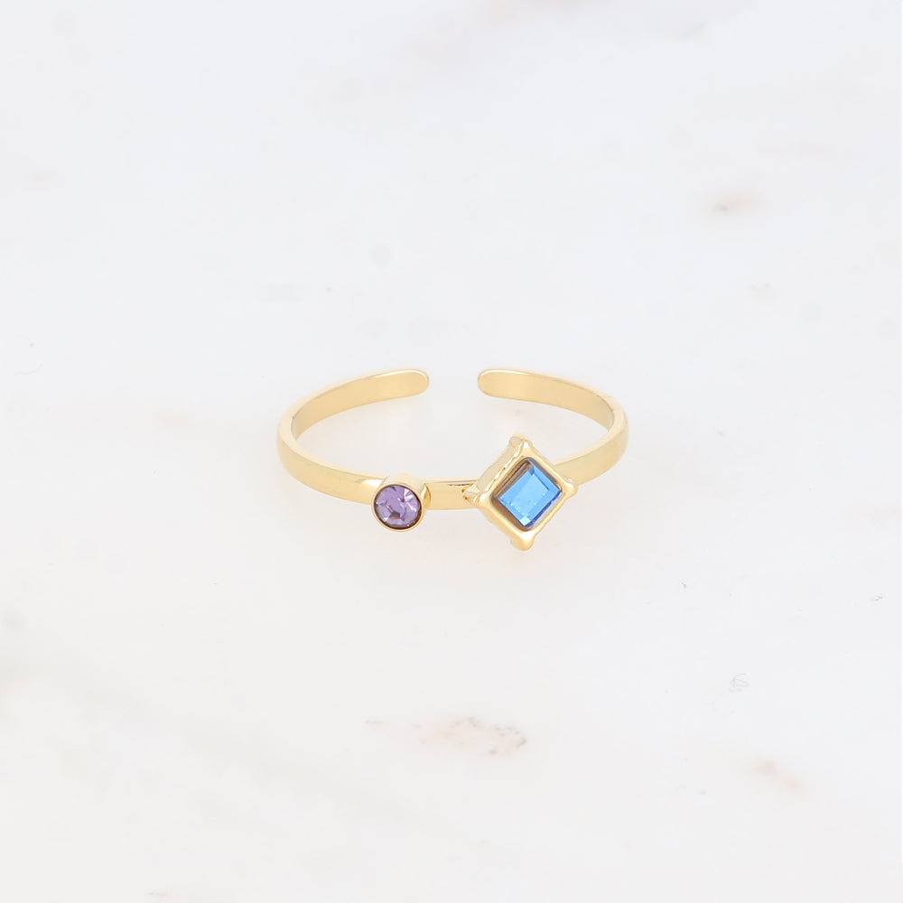 Bague avec oxyde de zirconium