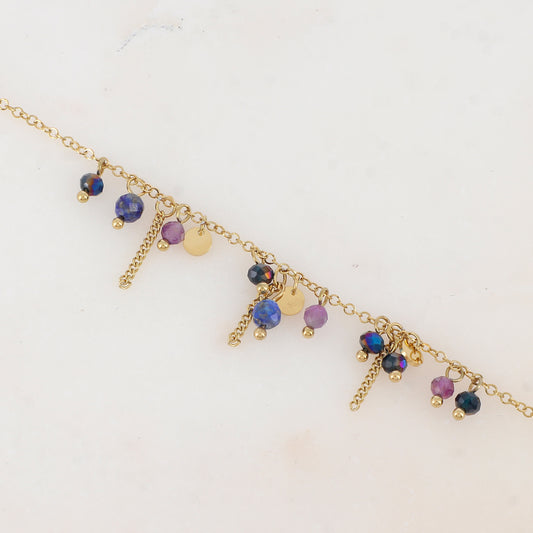Bracelet avec pastilles, chaînes, pâtes de verre et pierre naturelle