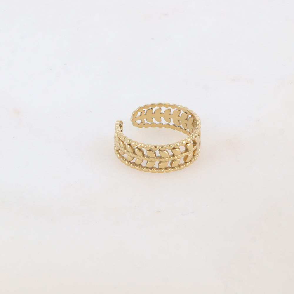 Bague ajourée de façon multi-feuilles