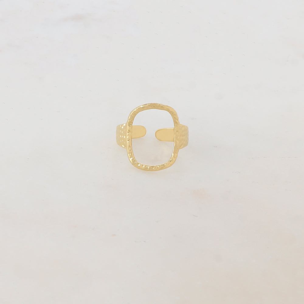 Bague fine martelée ajustable avec anneau