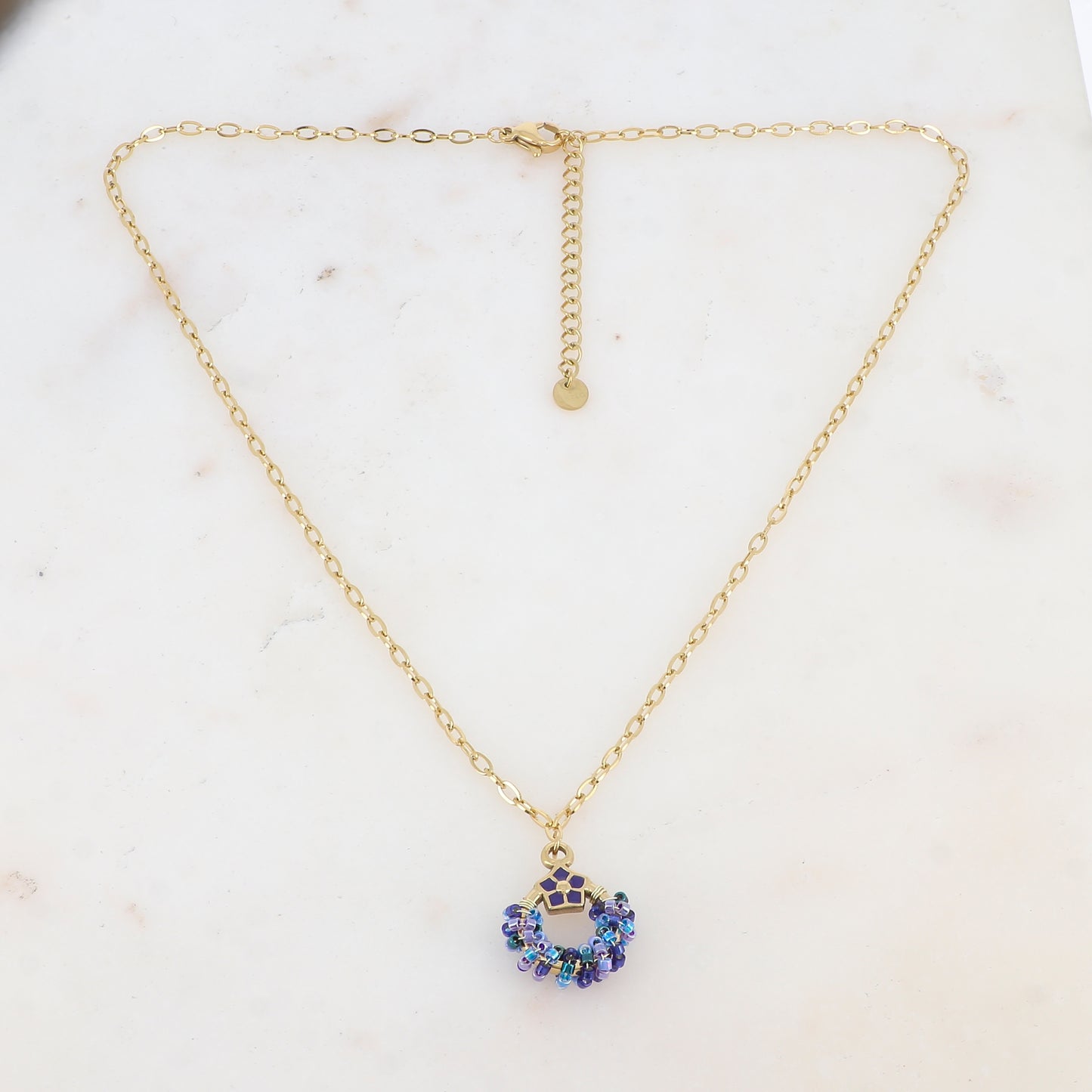 Collier avec avec anneau, perles, étoile et émail (40+5CM)