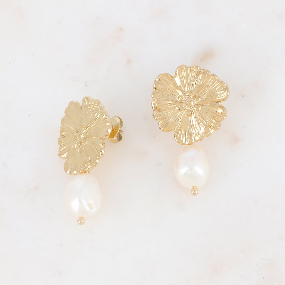 B.O à puce avec pièce à motif fleur et perle d'eau douce 2 x 3,5 cm