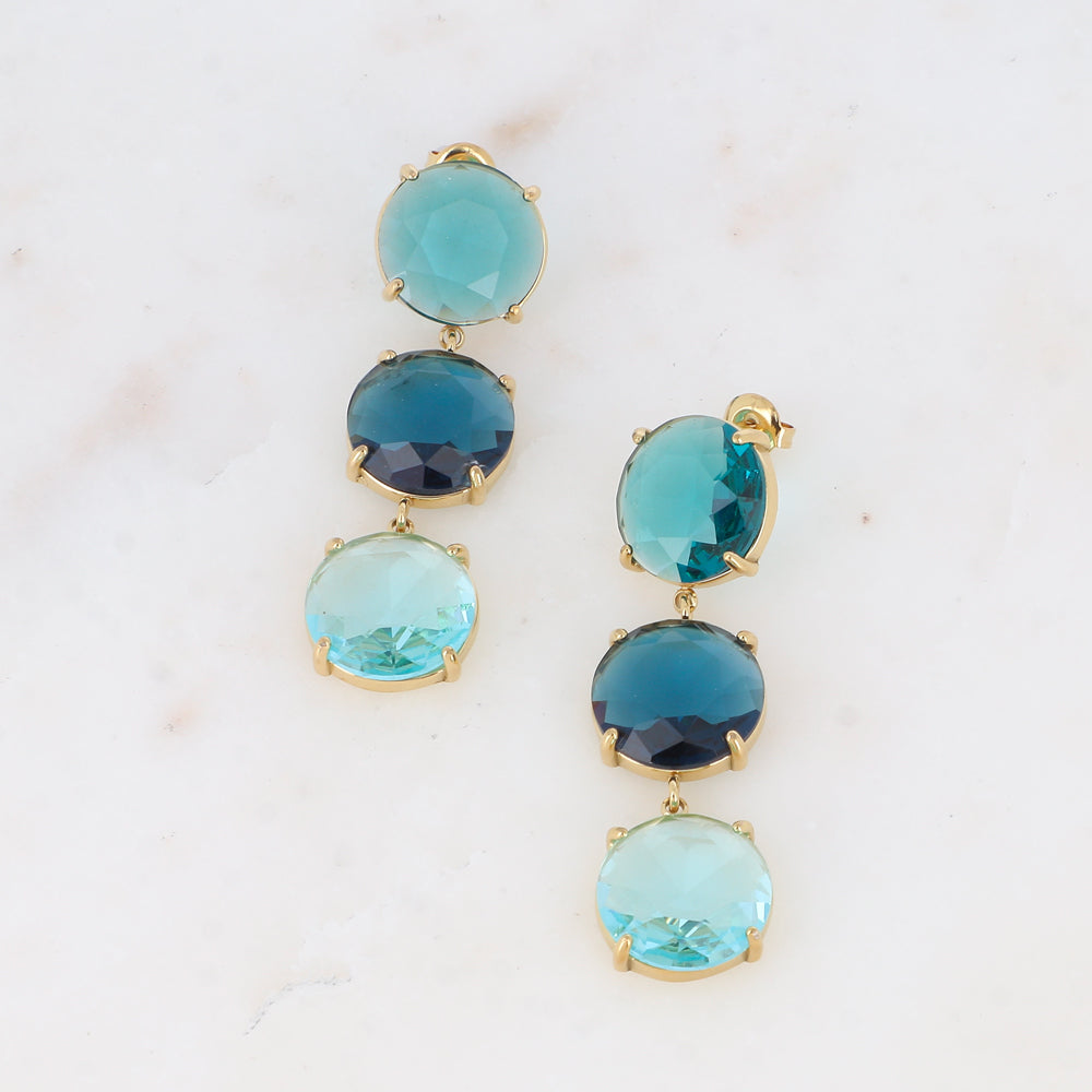 Boucles pendantes - 3 cristaux ronds plats bleus - Dimensions de la boucle : 15 x 55 mm - Dimensions des cristaux : 15 x 15 mm