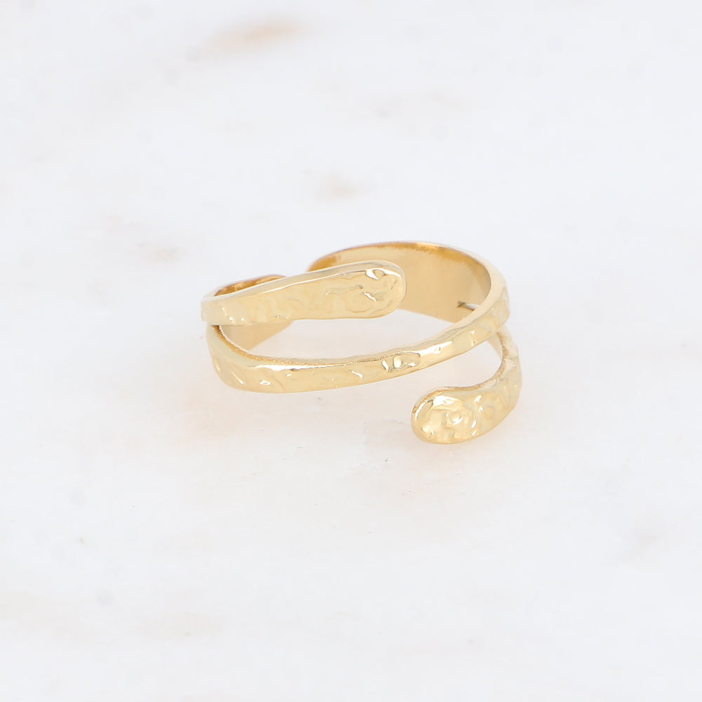 Bague martelée et texturée