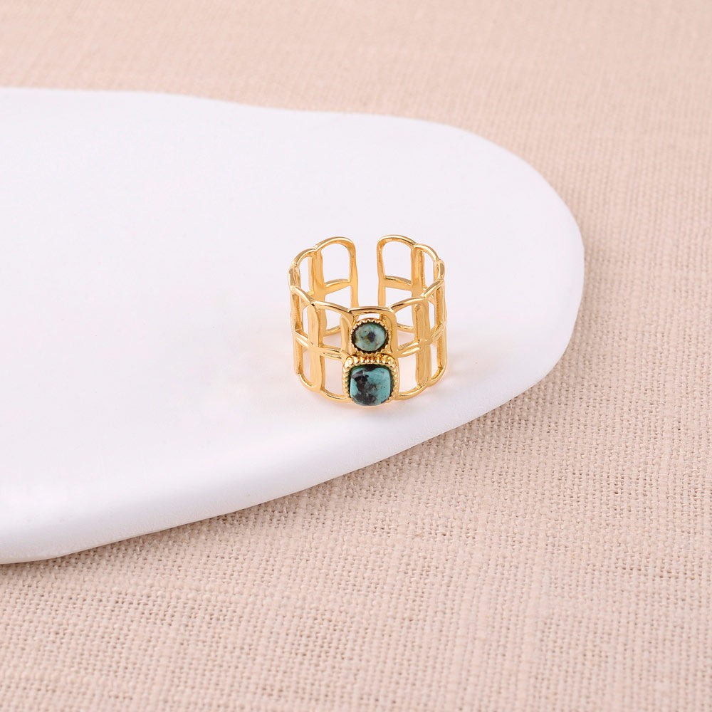Bague large - anneau ajouré et pierres naturelles turquoise africaine