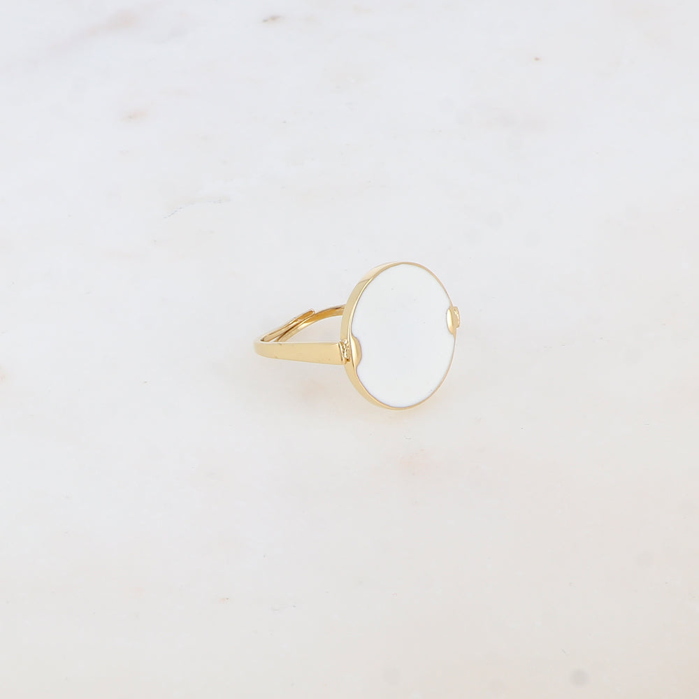 Bague fine avec l'émail - Blanc