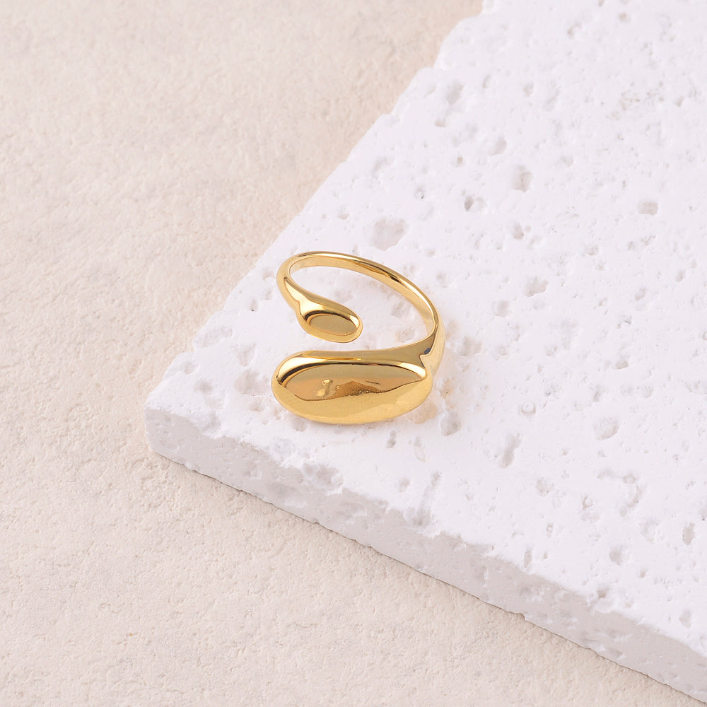 Bague fine avec 2 pièces ovales lisses