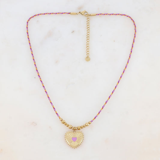 Collier sur cordon avec boules et pampille cœur émaillée