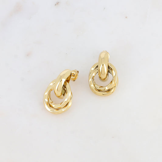 B.O à puce avec 2 anneaux rondes entrelacés 1,8 x 2,7 cm.