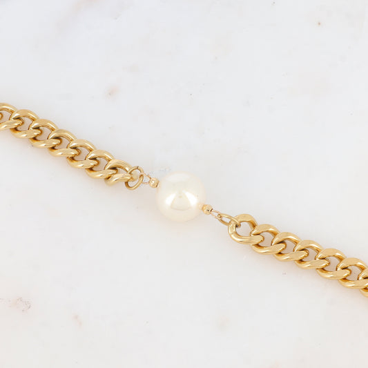 Bracelet en maille avec perle en résine effet nacré