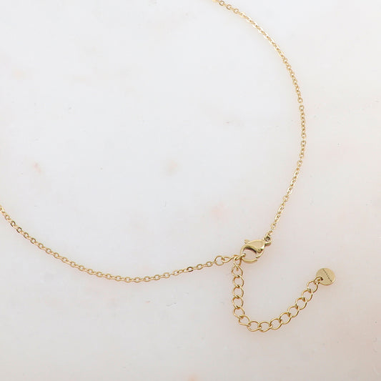 Collier avec 2 anneaux, pampille ronde avec étoile gravée et perle d'eau douce (55+5CM)
