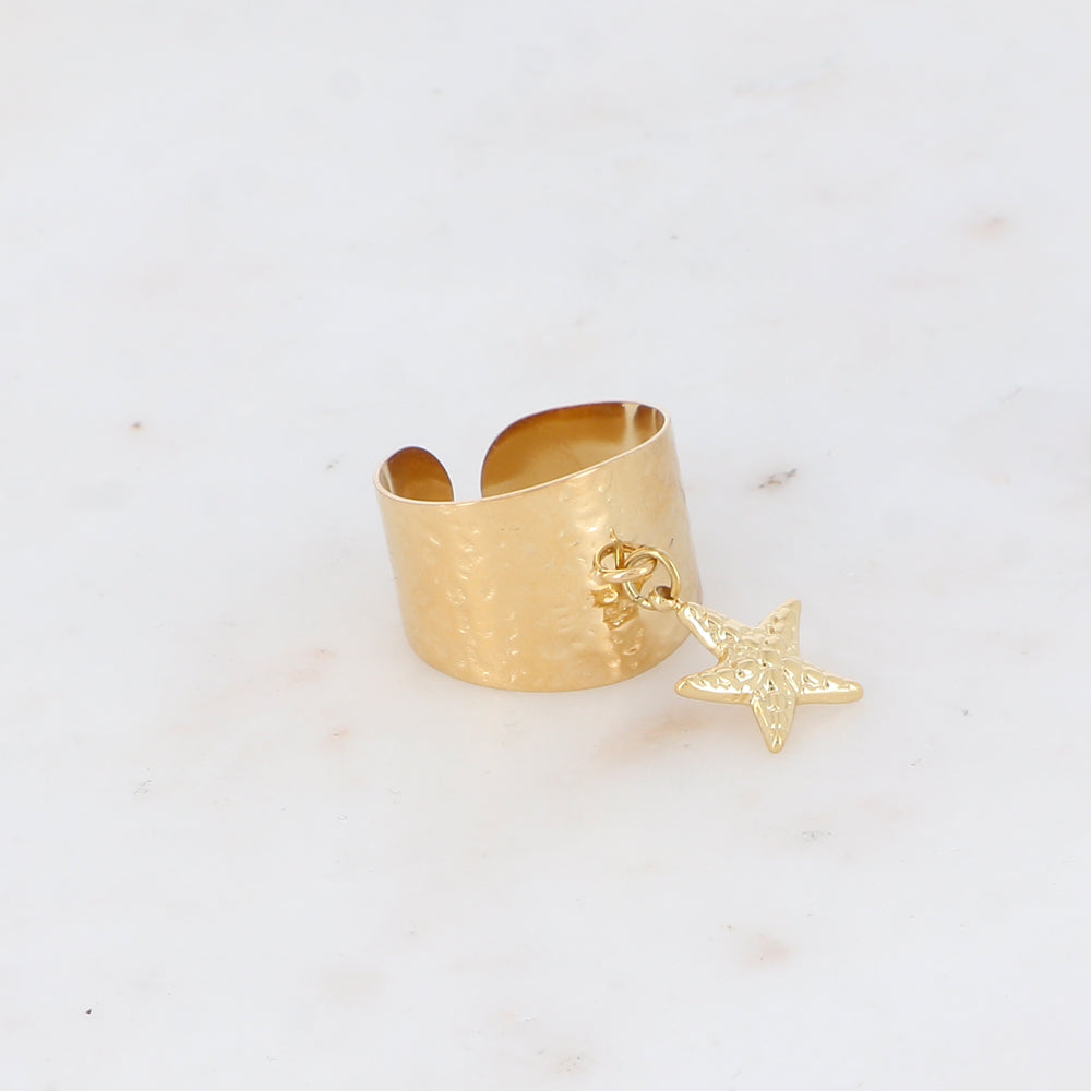 Bague martelée avec pampille étoile de mer texturée
