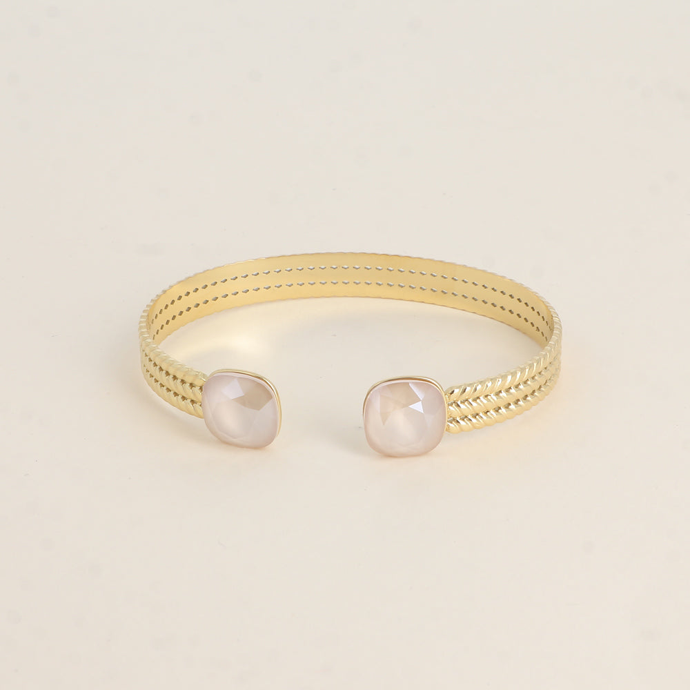 Jonc orné de cristaux de Swarovski® - Ivory cream Dimensions du jonc : 6 x 5 cm - Hauteur du jonc: 8 mm - Dimensions des cristaux : 12 x 12 mm